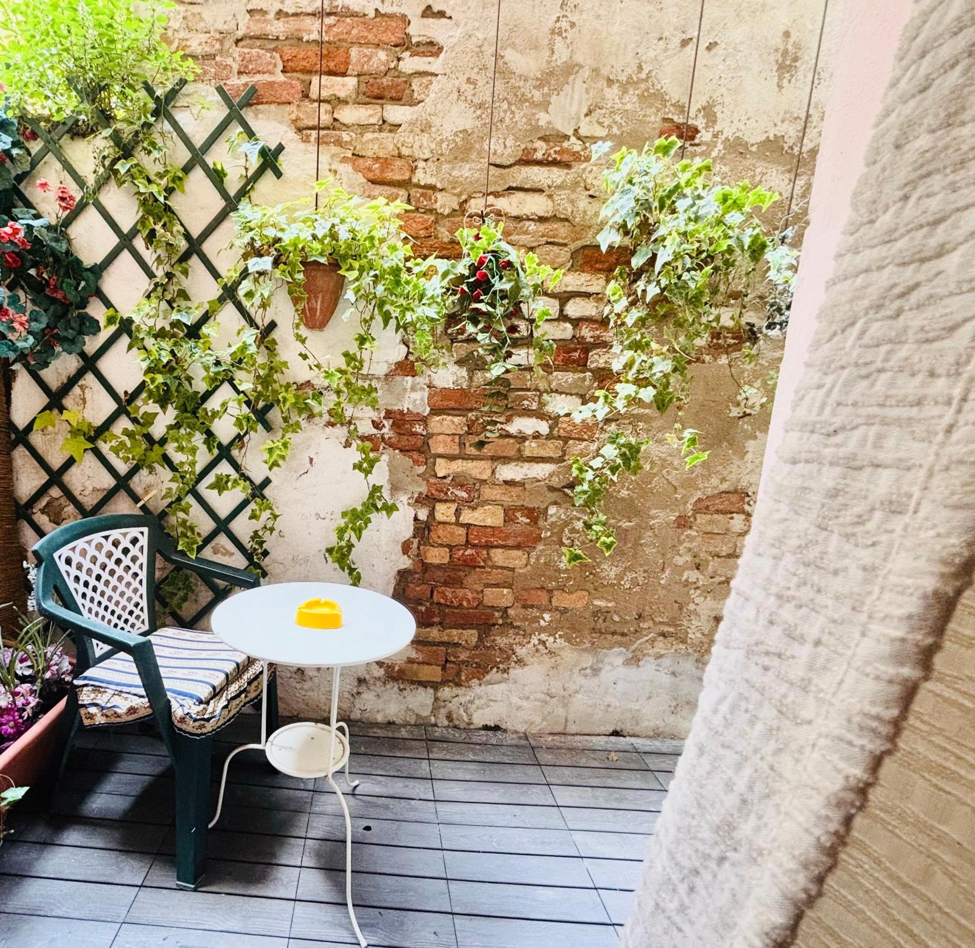 Dorsoduro House Hotel Velence Kültér fotó